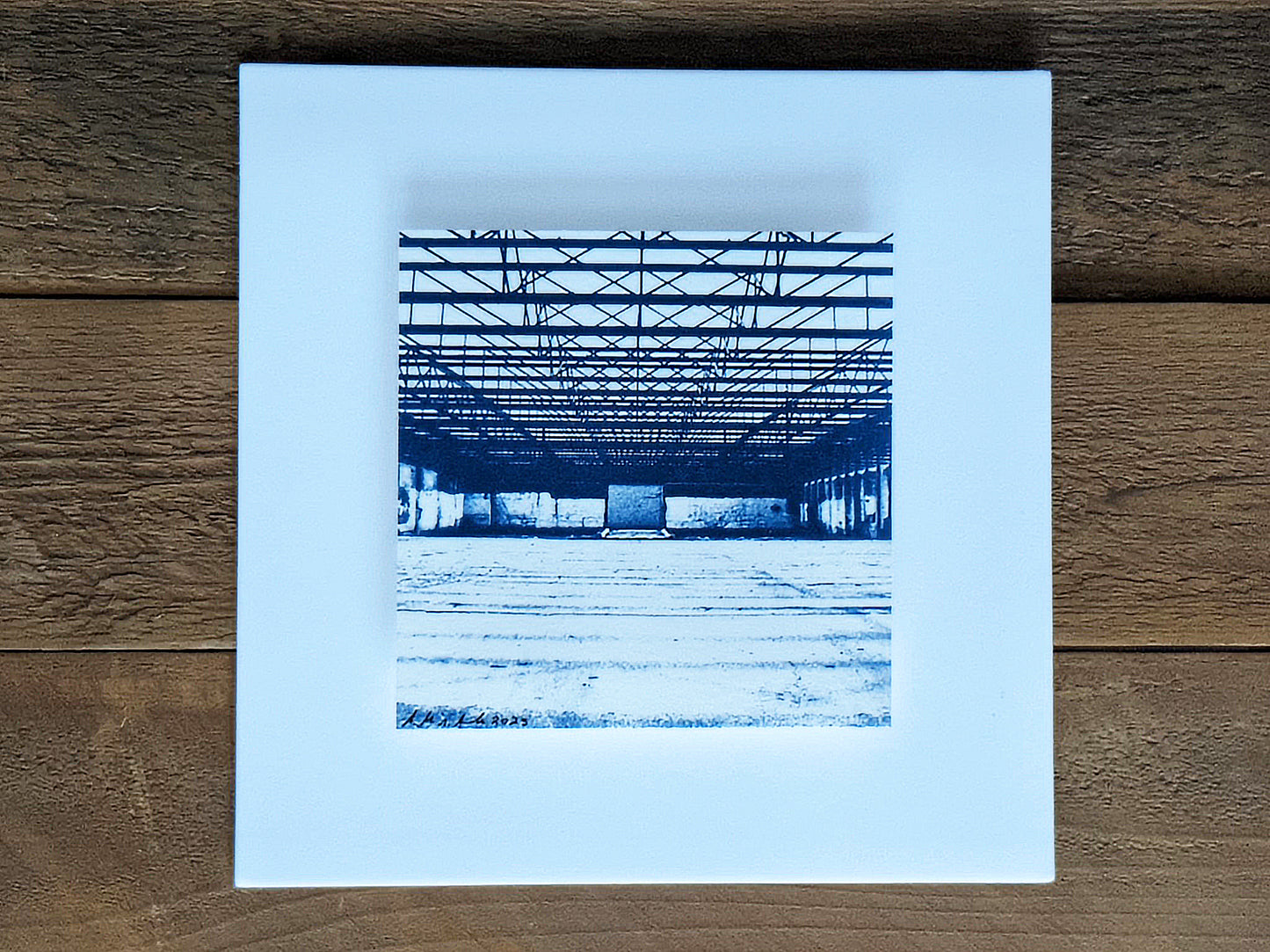 Empty Space image 0